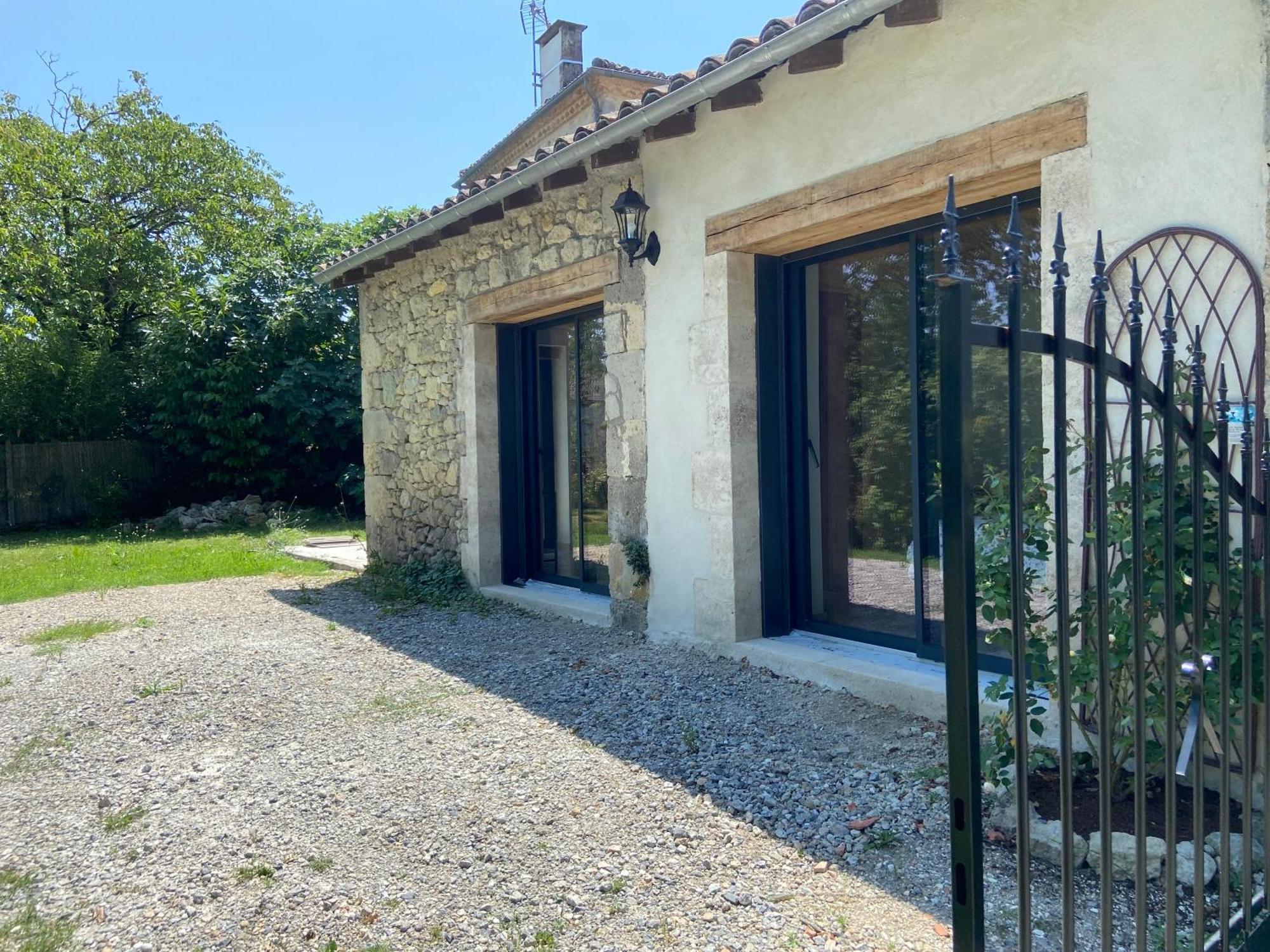 Bien Plus Qu'Une Chambre D'Hote Un Lodge Avec Kitchinette Terrasse Et Jardin Prive Clos Lasserre  Dış mekan fotoğraf